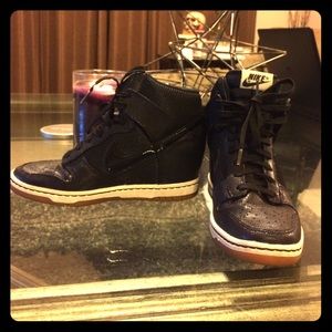Nike Dunk Sky Hi black sneakers size 6.5